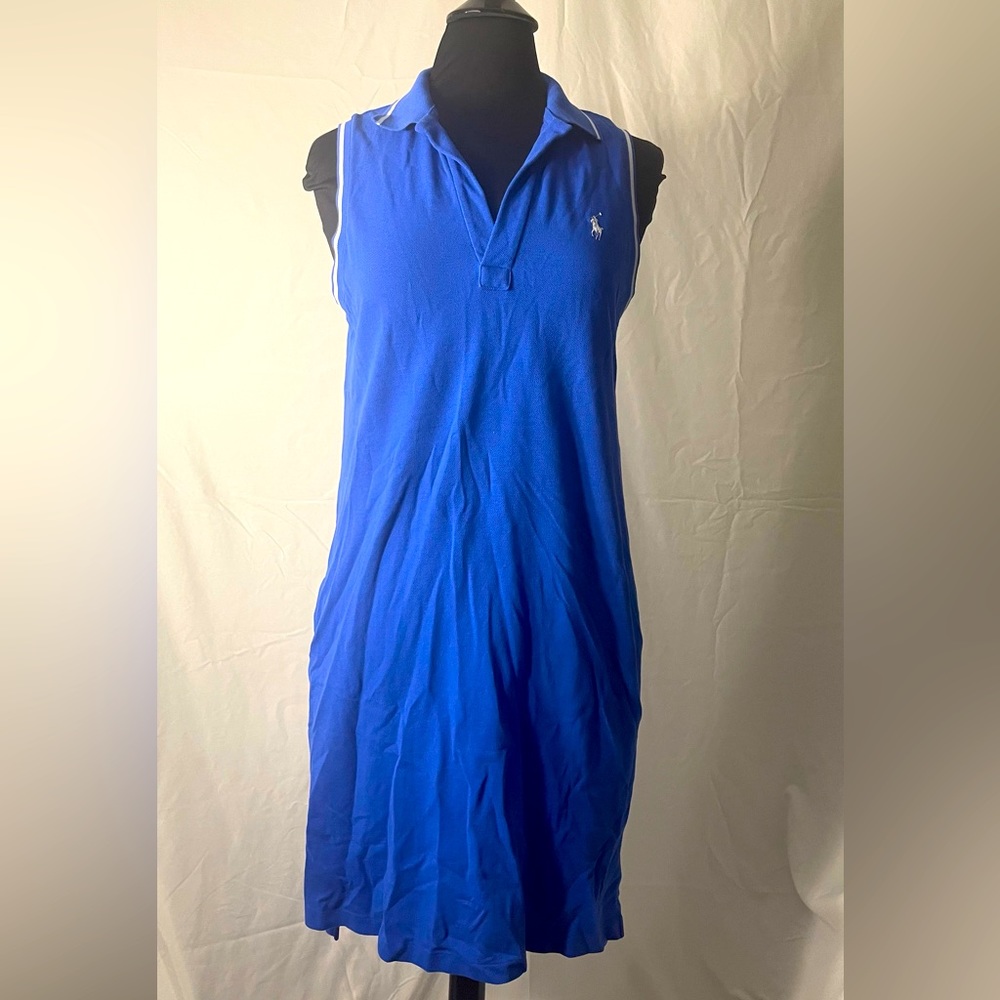 Blue dress